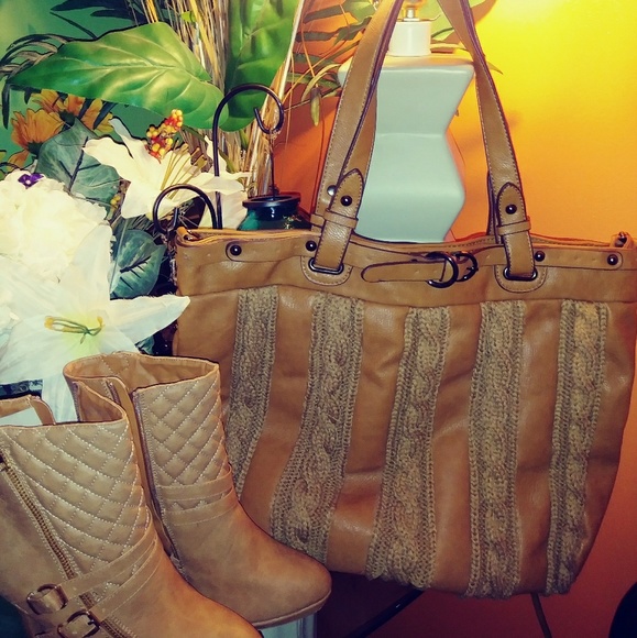 Meet your Posher, Stephanie - Picture 1 of 6